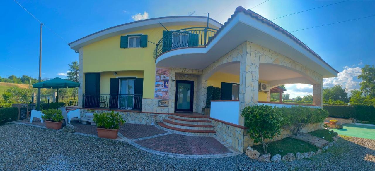 Il Nido Delle Rondini Bed & Breakfast Grottole Dış mekan fotoğraf