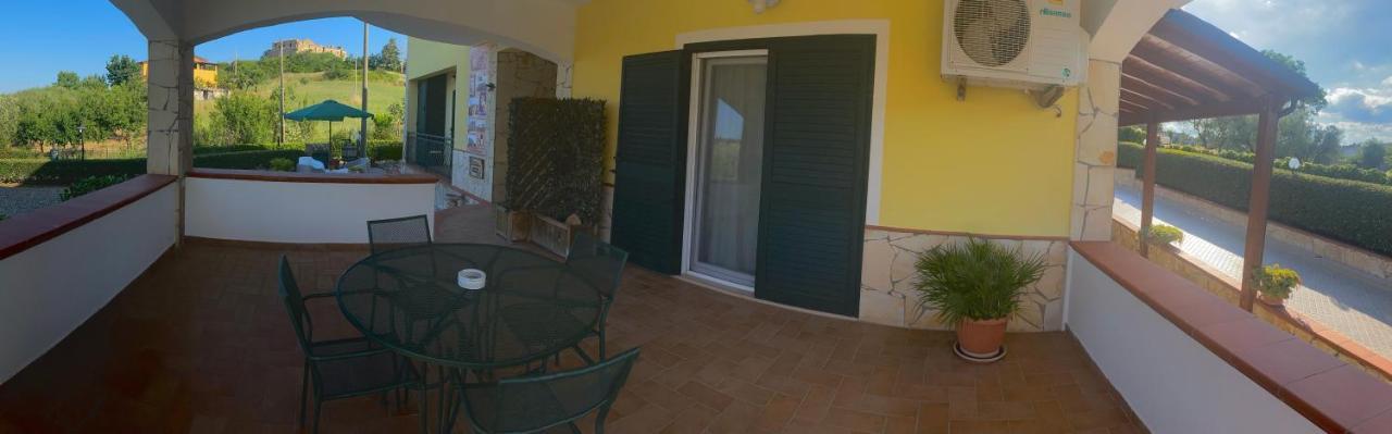 Il Nido Delle Rondini Bed & Breakfast Grottole Dış mekan fotoğraf