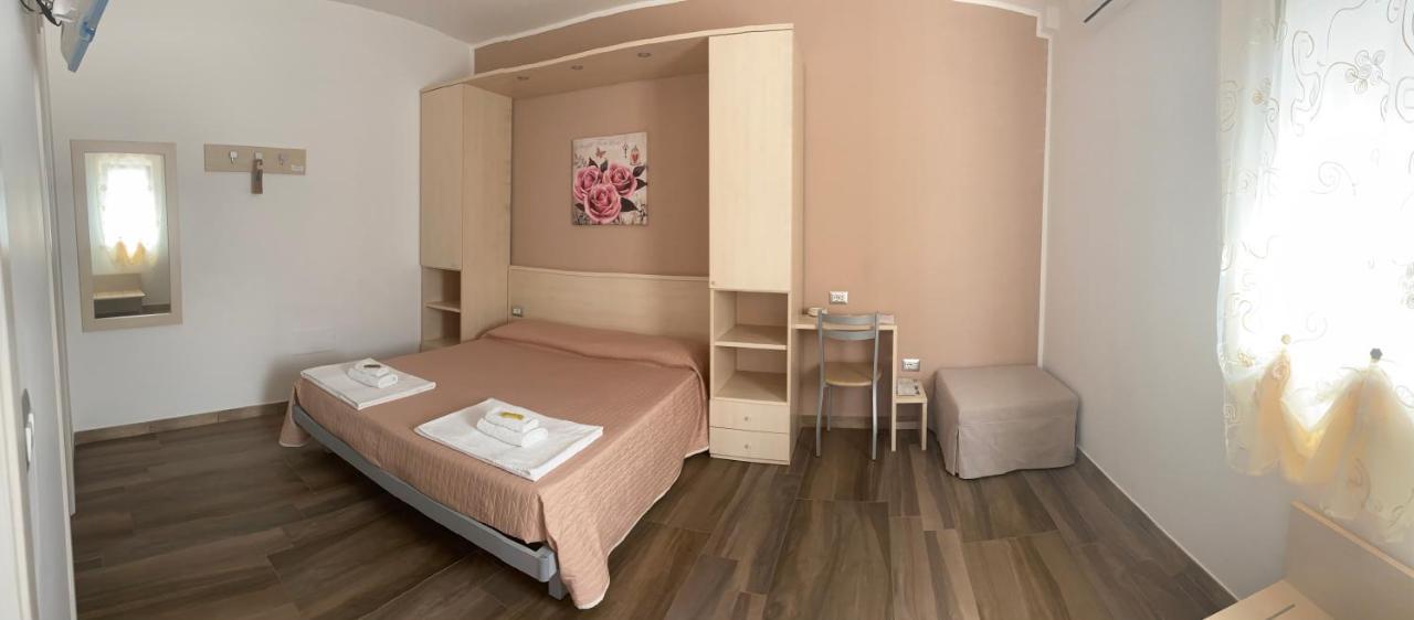 Il Nido Delle Rondini Bed & Breakfast Grottole Dış mekan fotoğraf