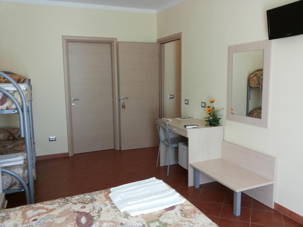 Il Nido Delle Rondini Bed & Breakfast Grottole Dış mekan fotoğraf